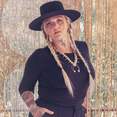 Elle King